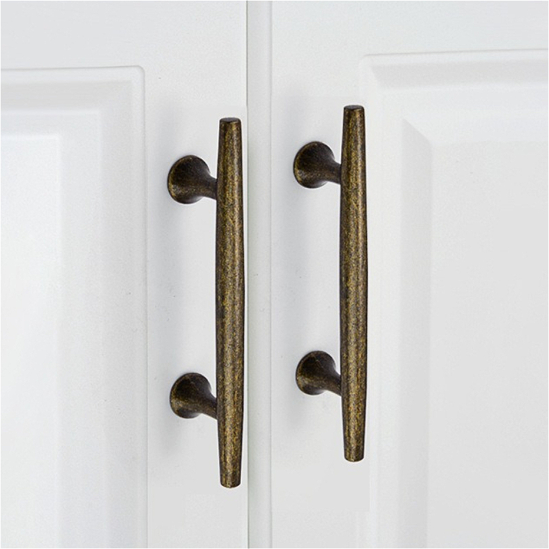 French vintage wardrobe door a - đánh giá và giá Furniture And Kitchen Hardware Fitting